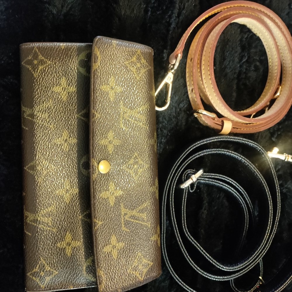 Luis Vuitton Sarah monogram wallet